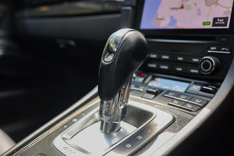 Porsche 911 991.2 TURBO S 3.8 PDK 33