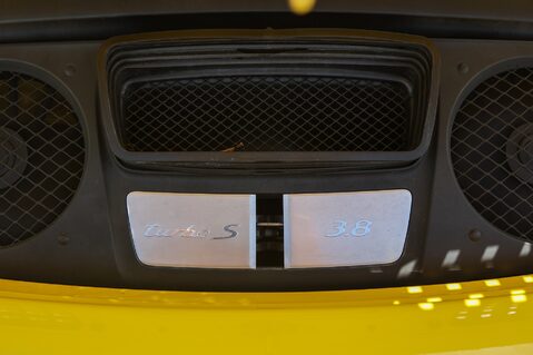 Porsche 911 991.2 TURBO S 3.8 PDK 73