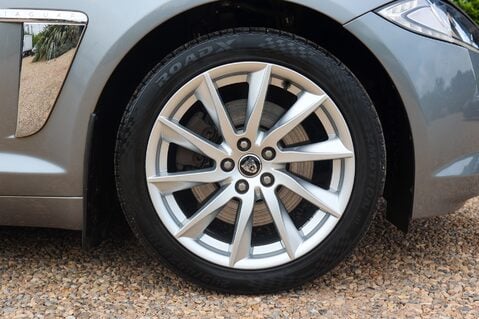 Jaguar XF 2.2 D PREMIUM LUXURY SPORTBRAKE 13
