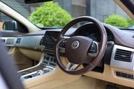 Jaguar XF 2.2 D PREMIUM LUXURY SPORTBRAKE 17
