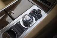 Jaguar XF 2.2 D PREMIUM LUXURY SPORTBRAKE 23