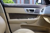 Jaguar XF 2.2 D PREMIUM LUXURY SPORTBRAKE 30