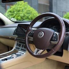 Jaguar XF 2.2 D PREMIUM LUXURY SPORTBRAKE 1