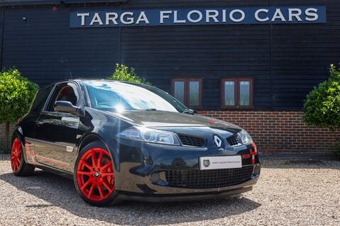 Renault Megane RENAULTSPORT F1 TEAM R26.R 41