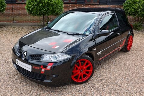 Renault Megane RENAULTSPORT F1 TEAM R26.R 51