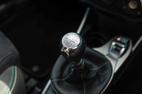 Alfa Romeo Mito 1.4 MULTIAIR TURBO QUADRIFOGLIO VERDE 24