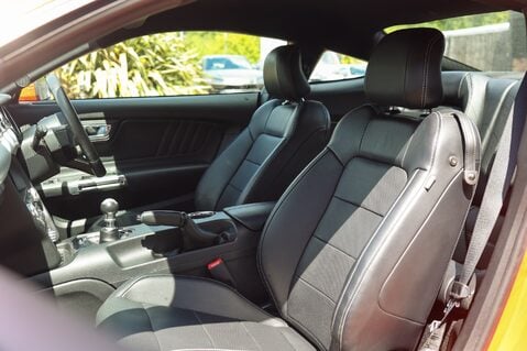 Ford Mustang 2.3 ECOBOOST MANUAL 4