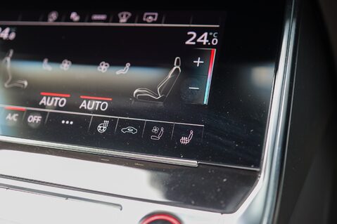 Audi RS6 AVANT 4.0 TFSI QUATTRO VORSPRUNG MHEV 22