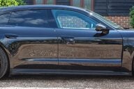 Porsche Taycan TURBO S SPORT TURISMO 12