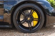 Porsche Taycan TURBO S SPORT TURISMO 13