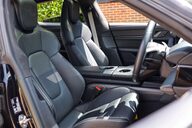 Porsche Taycan TURBO S SPORT TURISMO 3