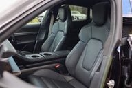 Porsche Taycan TURBO S SPORT TURISMO 17
