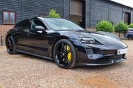 Porsche Taycan TURBO S SPORT TURISMO 51