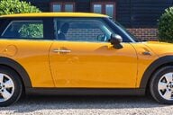 Mini Hatch ONE 1.2 MANUAL (PEPPER PACK) 5