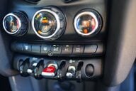 Mini Hatch ONE 1.2 MANUAL (PEPPER PACK) 4