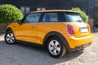 Mini Hatch ONE 1.2 MANUAL (PEPPER PACK) 20