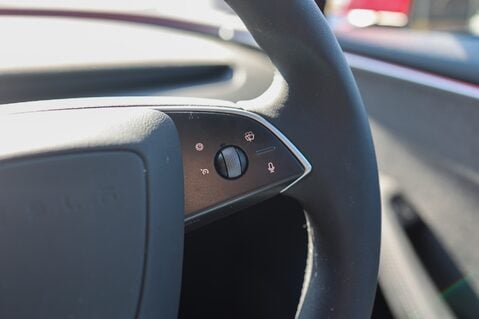 Tesla Model 3 RWD 24