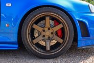 Nissan Skyline R34 GT-R V SPEC 2.6 13