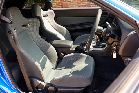 Nissan Skyline R34 GT-R V SPEC 2.6 4