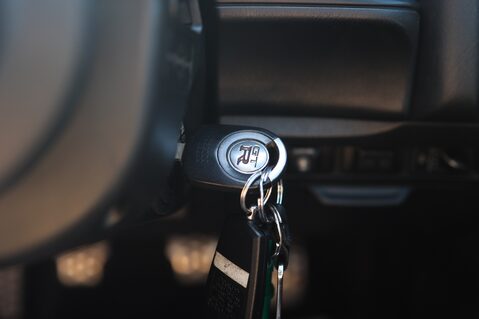 Nissan Skyline R34 GT-R V SPEC 2.6 29