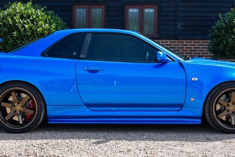 Nissan Skyline R34 GT-R V SPEC 2.6 12