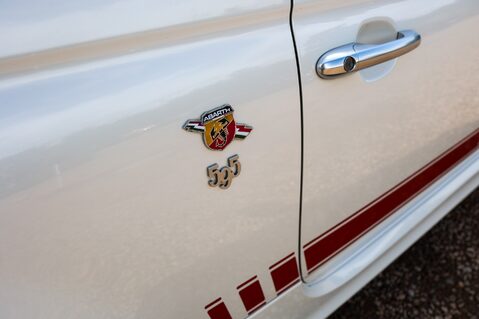 Abarth 595 1.4 T-JET MANUAL 37