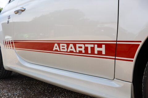 Abarth 595 1.4 T-JET MANUAL 38