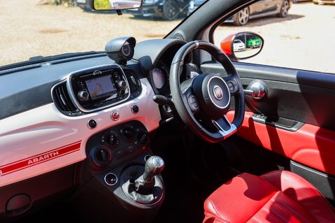 Abarth 595 1.4 T-JET MANUAL 3
