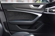 Audi RS6 AVANT 4.0 TFSI QUATTRO CARBON BLACK MHEV 40
