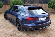 Audi RS6 AVANT 4.0 TFSI QUATTRO CARBON BLACK MHEV 57