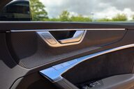 Audi RS6 AVANT 4.0 TFSI QUATTRO CARBON BLACK MHEV 38