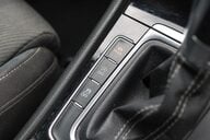 Volkswagen Golf R 2.0 TSI 4MOTION DSG 16