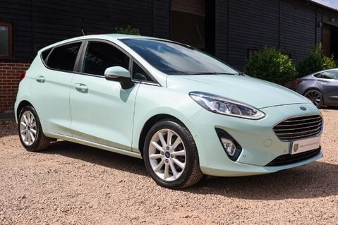 Ford Fiesta B AND O PLAY TITANIUM 1.0 38
