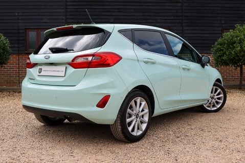 Ford Fiesta B AND O PLAY TITANIUM 1.0 10