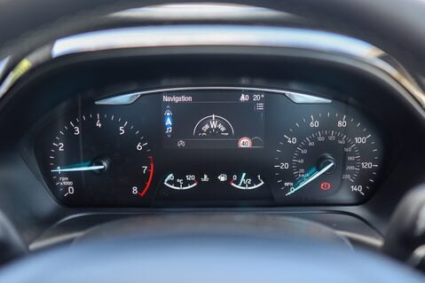 Ford Fiesta B AND O PLAY TITANIUM 1.0 31