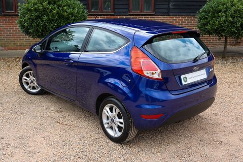 Ford Fiesta 1.2 ZETEC MANUAL 23