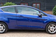Ford Fiesta 1.2 ZETEC MANUAL 17