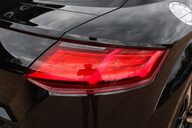 Audi TT S 2.0 TFSI QUATTRO BLACK EDITION 37