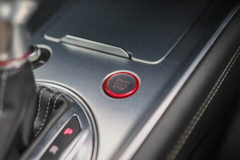 Audi TT S 2.0 TFSI QUATTRO BLACK EDITION 18