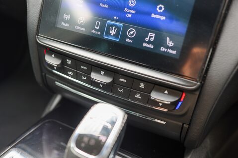 Maserati Quattroporte V6 3.0 ZF GRANSPORT 19