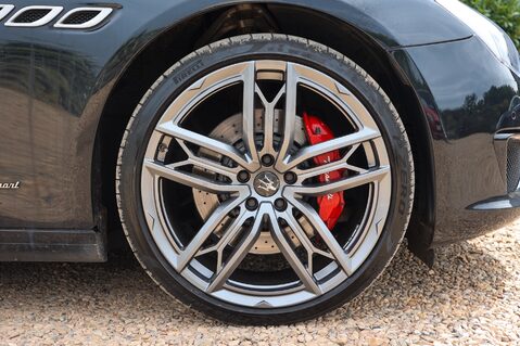 Maserati Quattroporte V6 3.0 ZF GRANSPORT 12