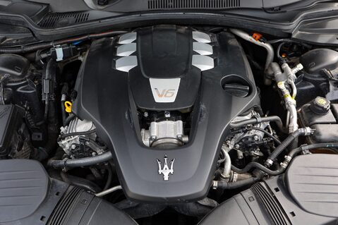 Maserati Quattroporte V6 3.0 ZF GRANSPORT 55