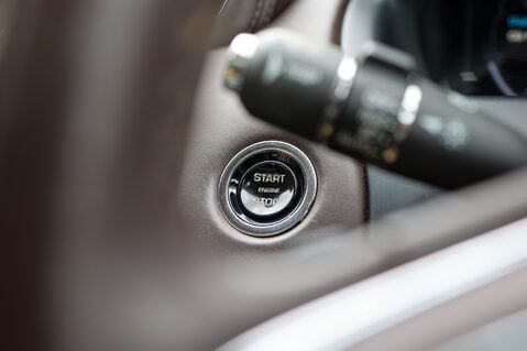 Jaguar XJ 3.0D V6 PORTFOLIO 29