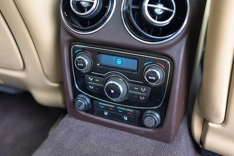 Jaguar XJ 3.0D V6 PORTFOLIO 18