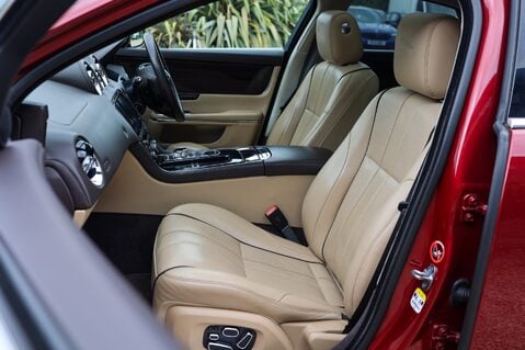 Jaguar XJ 3.0D V6 PORTFOLIO 40