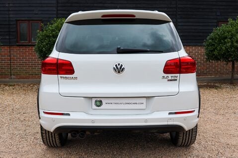 Volkswagen Tiguan R LINE EDITION 2.0 TDI BMT 4MOTION DSG 9