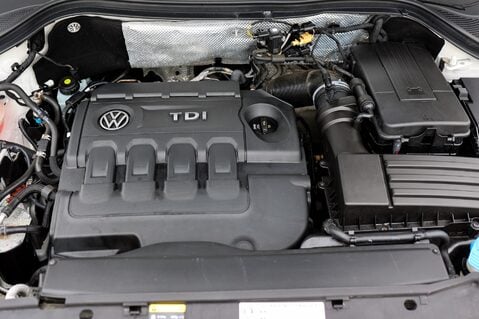 Volkswagen Tiguan R LINE EDITION 2.0 TDI BMT 4MOTION DSG 51
