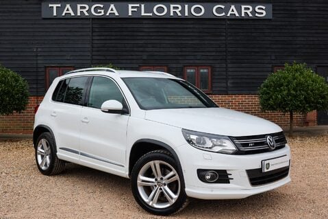Volkswagen Tiguan R LINE EDITION 2.0 TDI BMT 4MOTION DSG 1
