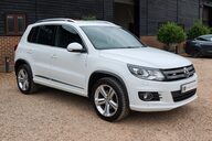 Volkswagen Tiguan R LINE EDITION 2.0 TDI BMT 4MOTION DSG 49