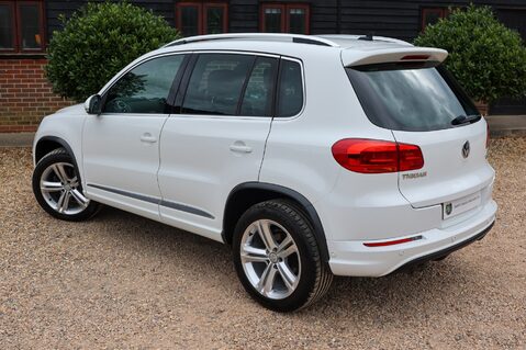 Volkswagen Tiguan R LINE EDITION 2.0 TDI BMT 4MOTION DSG 55